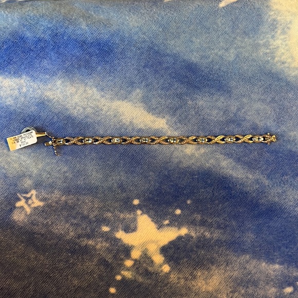NWT aquamarine silver 8 inch bracelet - Picture 2 of 4